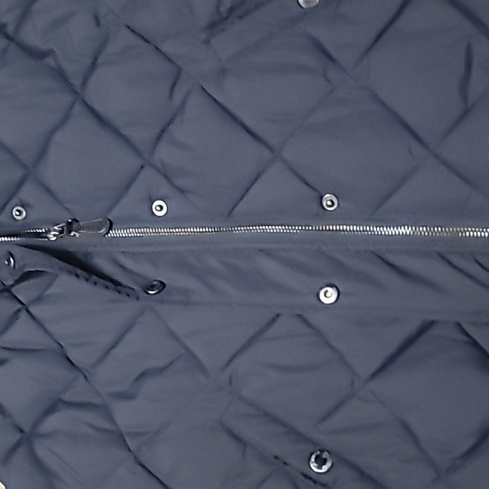 Quilted Vest - Picture 3 of 7